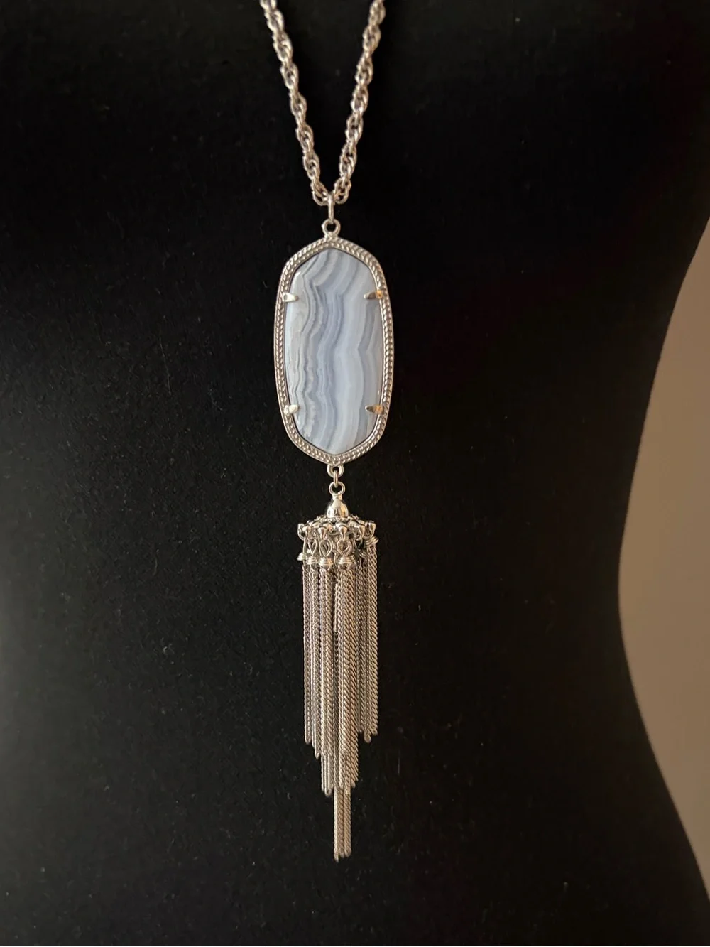 Kendra Scott Rayne blue lace agate necklace